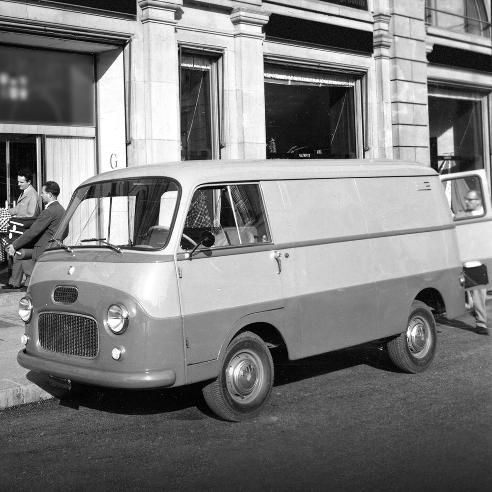 1957 1100 T Van